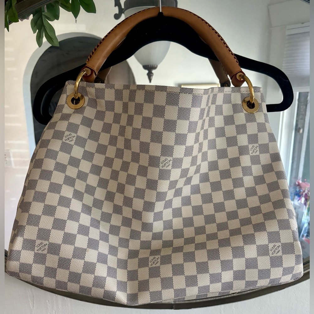 Louis Vuitton Damier Azur Canvas Artsy MM Bag - Picture 5 of 16